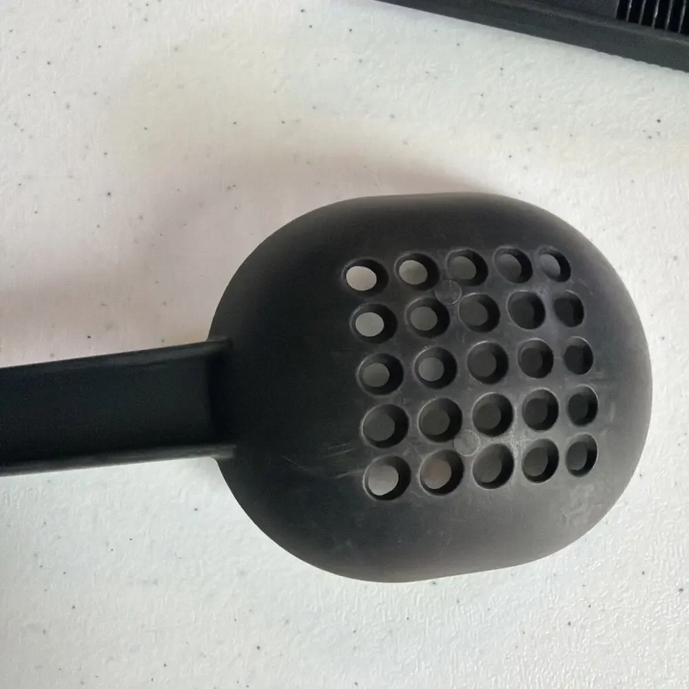 T-fal Black Nylon Spatula Circle Holes Lightweight Plastic Flipper Utensil 2